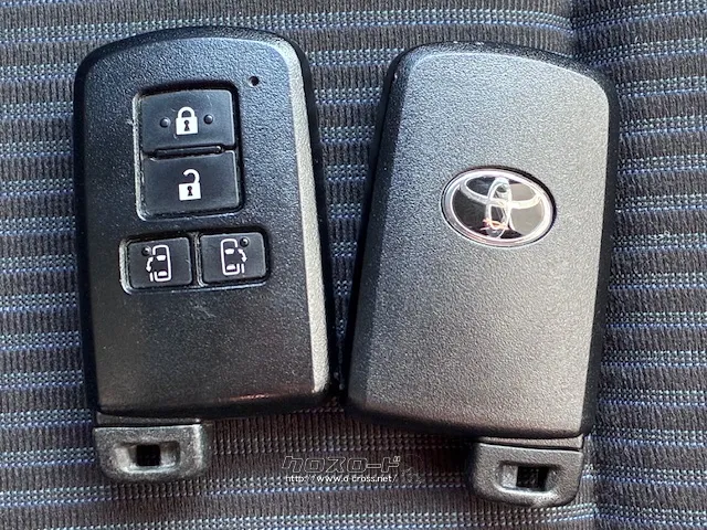 お問い合わせはユーポス奥武山店まで!098-852-0810 トヨタ ノア