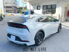 トヨタ プリウス