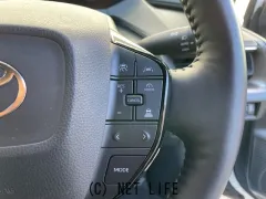 トヨタ プリウス