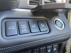 三菱 デリカD：5