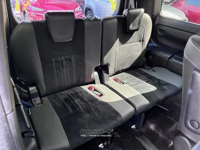 お問い合わせはユーポス奥武山店まで!098-852-0810 トヨタ エスクァイア