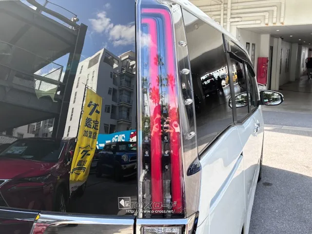 お問い合わせはユーポス奥武山店まで!098-852-0810 トヨタ エスクァイア