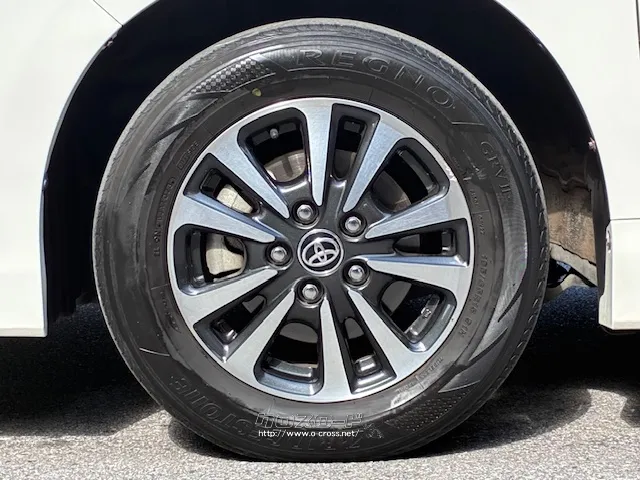 お問い合わせはユーポス奥武山店まで!098-852-0810 トヨタ エスクァイア