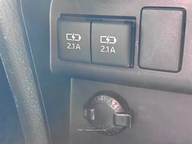 お問い合わせはユーポス奥武山店まで!098-852-0810 トヨタ エスクァイア