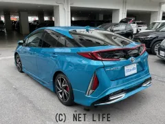 トヨタ プリウスPHV