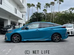 トヨタ プリウスPHV