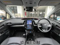 トヨタ プリウスPHV