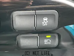 トヨタ プリウスPHV