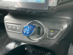 トヨタ プリウスPHV