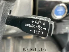 トヨタ プリウスPHV