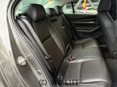 マツダ MAZDA3セダン