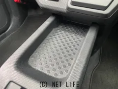 ダイハツ タフト