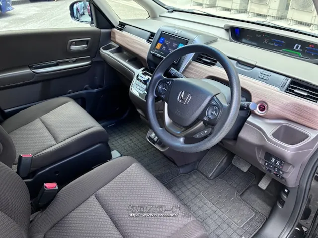 室内長×室内幅×室内高3045×1455×1275mm ホンダ フリード