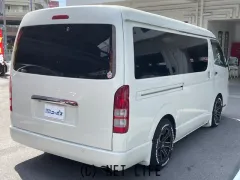 トヨタ ハイエースバン