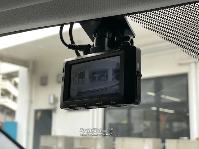 お問い合わせはユーポス奥武山店まで!098-852-0810 トヨタ プリウス