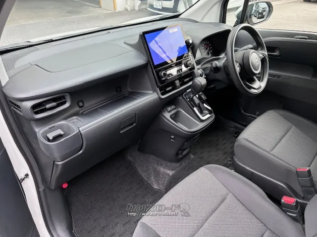 お問い合わせはユーポス奥武山店まで!098-852-0810 トヨタ シエンタ