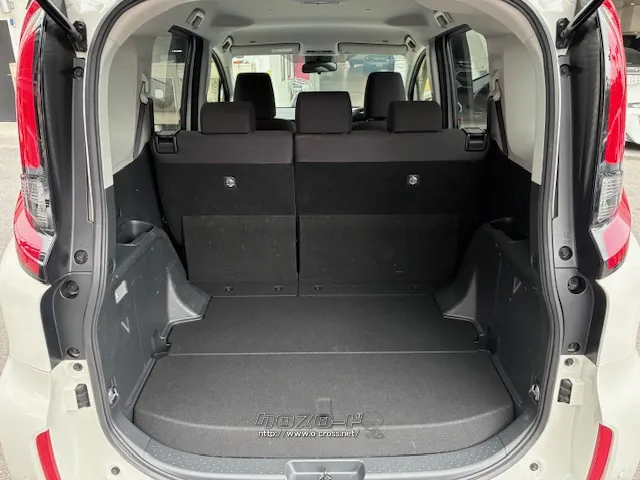 お問い合わせはユーポス奥武山店まで!098-852-0810 トヨタ シエンタ