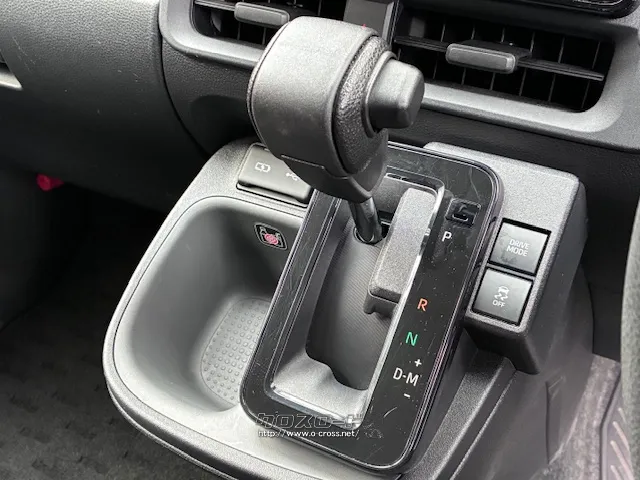 お問い合わせはユーポス奥武山店まで!098-852-0810 トヨタ シエンタ