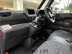 三菱 デリカミニ