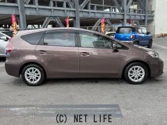 トヨタ プリウスα