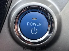 トヨタ プリウスα