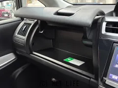 トヨタ プリウスα