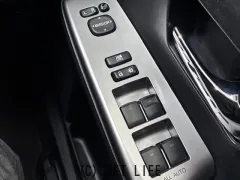 トヨタ プリウスα