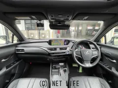 レクサス UX