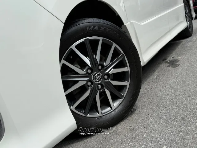 アルミホイール16インチ標準 トヨタ ヴォクシー