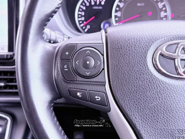 手元でオーディオ操作可能 トヨタ ヴォクシー