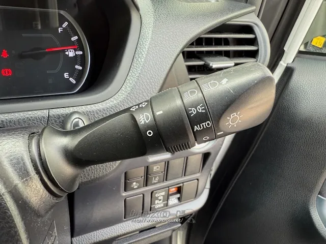 オートライト/フォグランプ トヨタ ヴォクシー