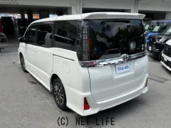 トヨタ ヴォクシー