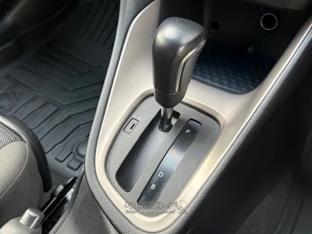 トランスミッションCVT(無段変速車) トヨタ ヤリス