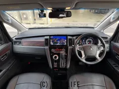 三菱 デリカD：5