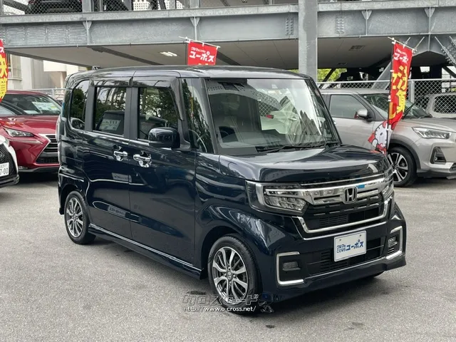 色はミッドナイトブルービームメタリック綺麗です! ホンダ N-BOX