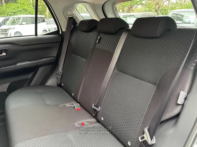 ユーポス奥武山店は軽自動車やミニバンなど様々なジャンルの車両を取り扱っております トヨタ ライズ