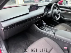 マツダ MAZDA3ファストバック