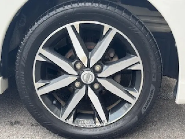 お問い合わせはユーポス奥武山店まで!098-852-0810 日産 デイズルークス