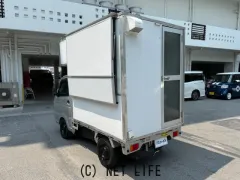 日産 NT100クリッパー