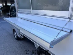 日産 NT100クリッパー