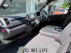 トヨタ ハイエースバン