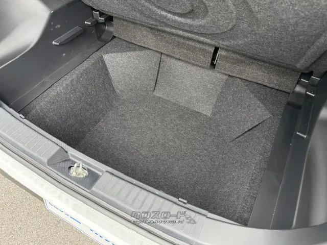 荷室下は収納大 トヨタ ライズ