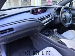 レクサス UX