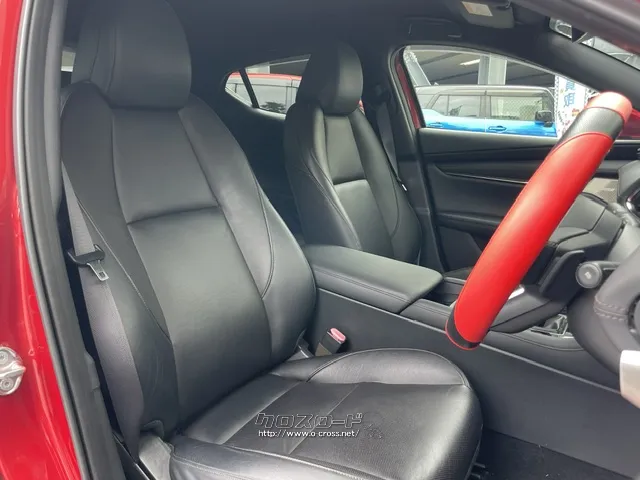 全国80店舗展開中の買取専門店!!クルマの事ならユーポス! マツダ MAZDA3ファストバック