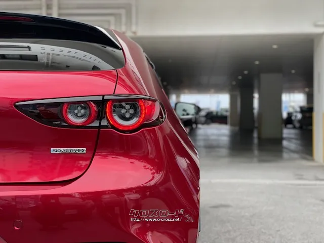 お問い合わせはユーポス奥武山店まで!098-852-0810 マツダ MAZDA3ファストバック