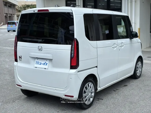 アイドリングストップ領域の拡大により、エンジンはかからず静かに駐車することが可能 ホンダ N-BOX