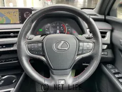 レクサス UX