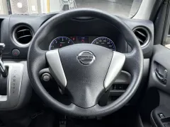 日産 NV350キャラバン