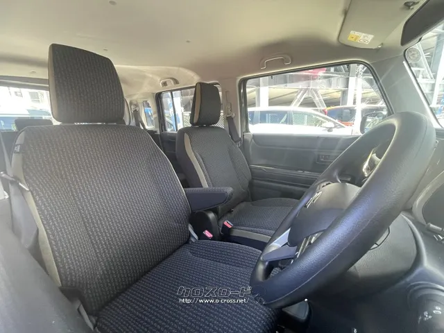 ユーポス奥武山店は軽自動車やミニバンなど様々なジャンルの車種を取り扱っております スズキ ハスラー
