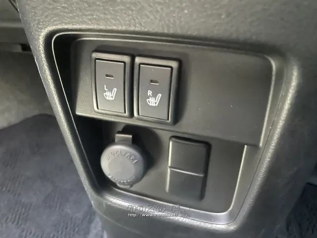前席(運転席・助手席)シートヒーター装備 スズキ ハスラー